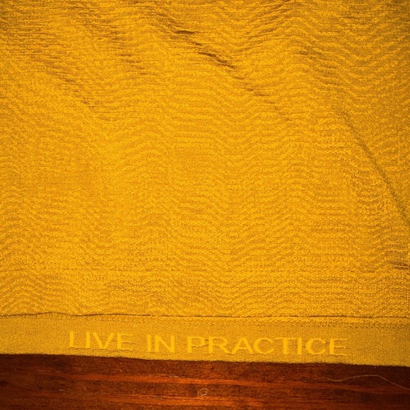 Lululemon Men's Yellow Gold Metal Vent Tech Polo 2.0 Texture Size‎ XXL 2XL - Picture 5 of 11